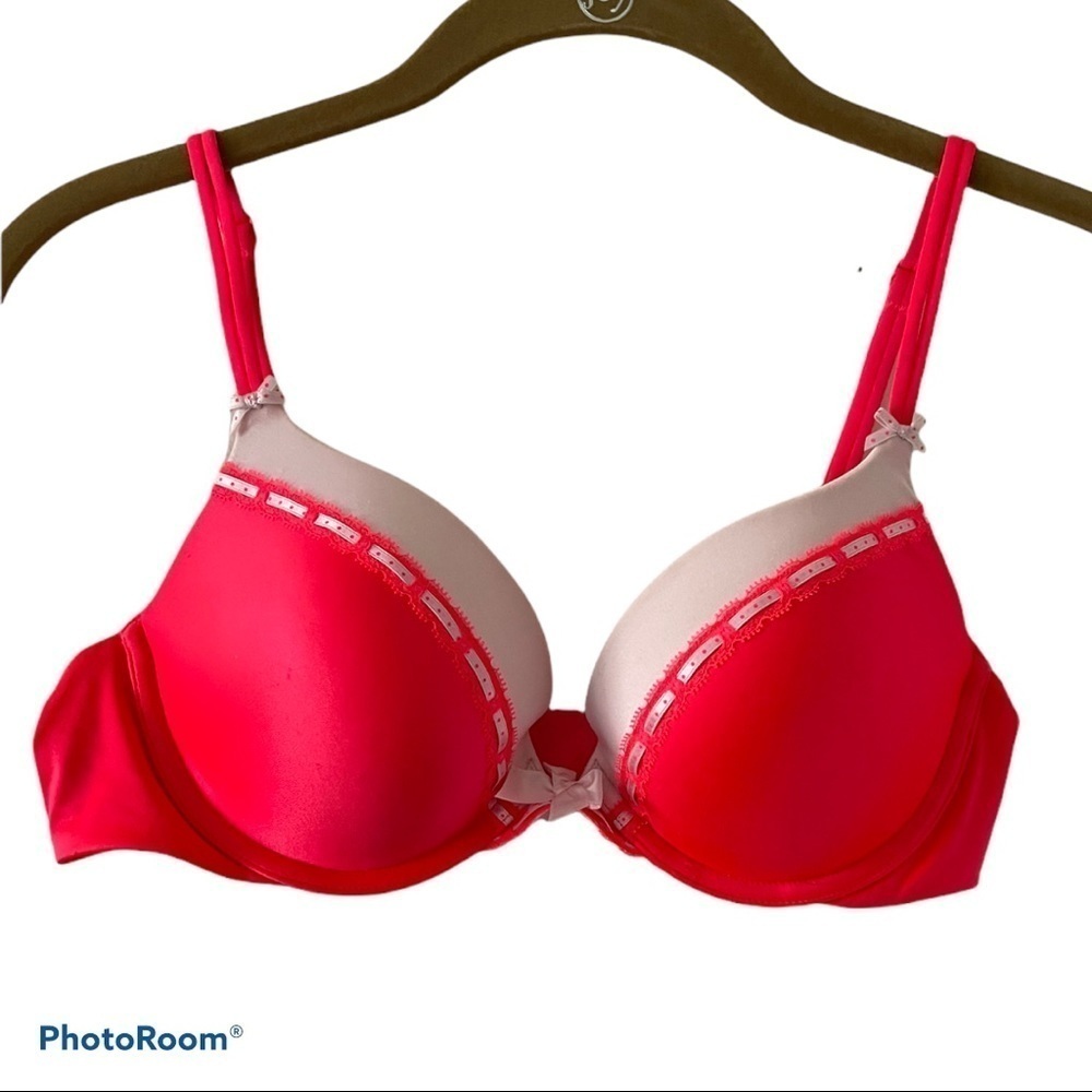 NWOT Victoria’s Secret 🎀 Very Sexy bra pink 36B